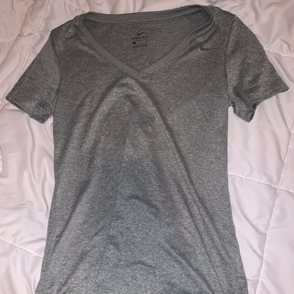 Dri fit - Picture 1 of 3